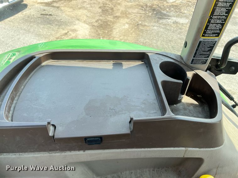 image for item LF9512 2008 John Deere 5525  tractor