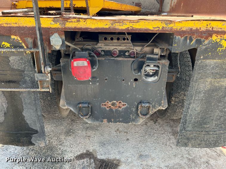 image for item LF9515 2005 Ford F750 Super Duty  dump truck