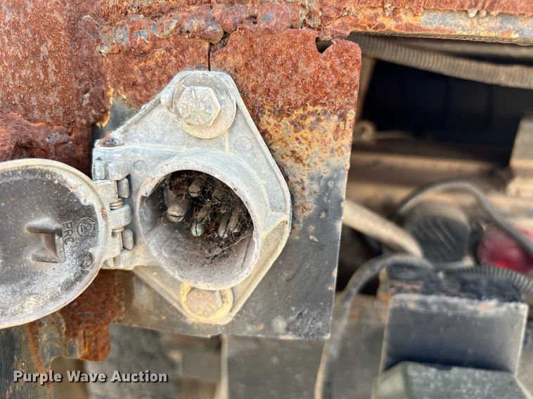 image for item LF9515 2005 Ford F750 Super Duty  dump truck