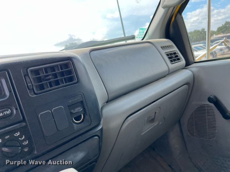 image for item LF9515 2005 Ford F750 Super Duty  dump truck