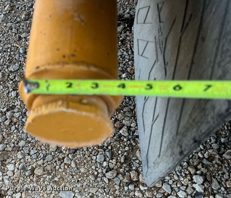 image for item LF9518 2008 Ford F750  water truck