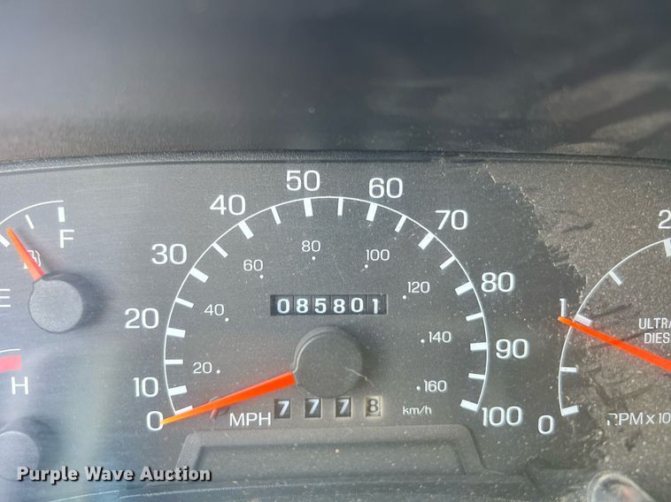 image for item LF9518 2008 Ford F750  water truck