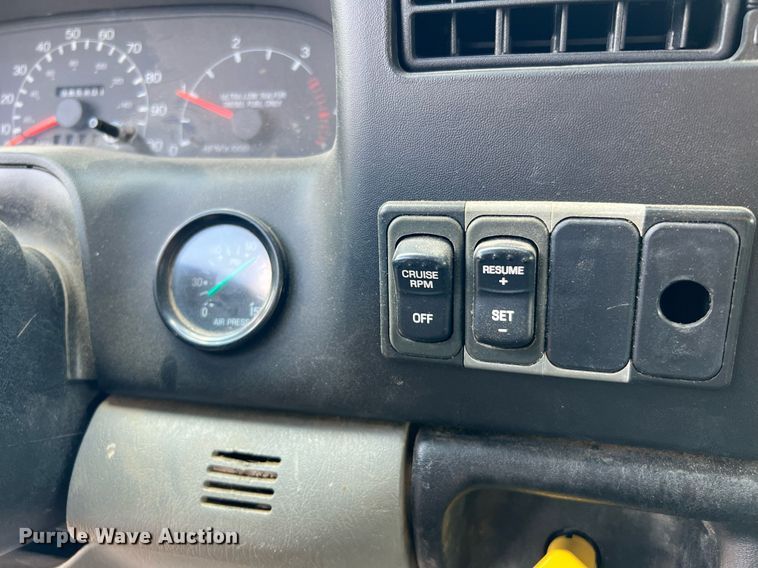 image for item LF9518 2008 Ford F750  water truck