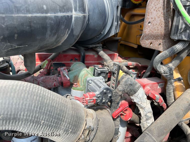 image for item LF9518 2008 Ford F750  water truck