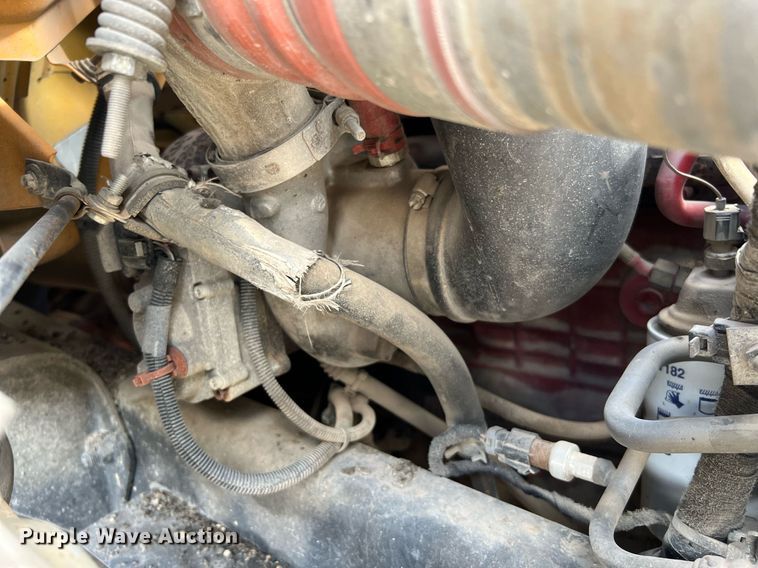 image for item LF9518 2008 Ford F750  water truck