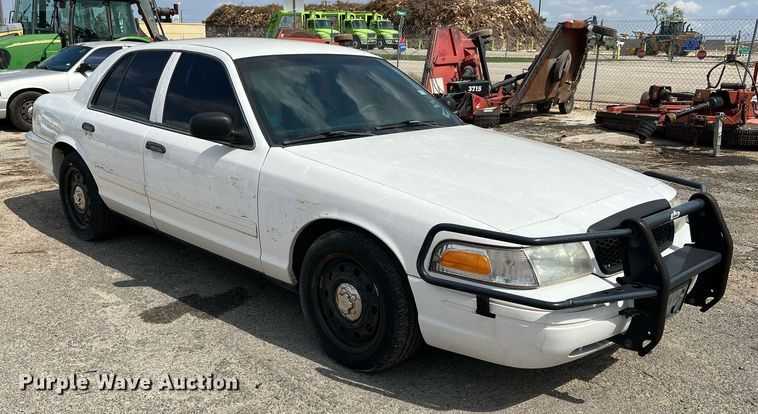 image for item LF9520 2011 Ford Crown Victoria Police Interceptor
