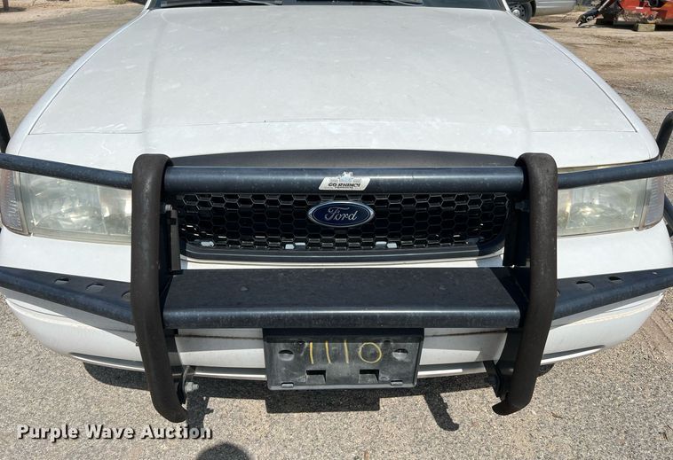 image for item LF9520 2011 Ford Crown Victoria Police Interceptor