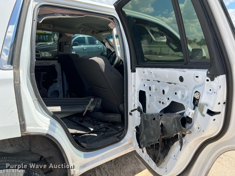 image for item LF9523 2019 Chevrolet Tahoe Police  SUV