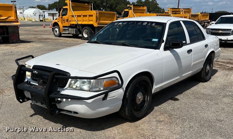 image for item LF9524 2008 Ford Crown Victoria Police Interceptor