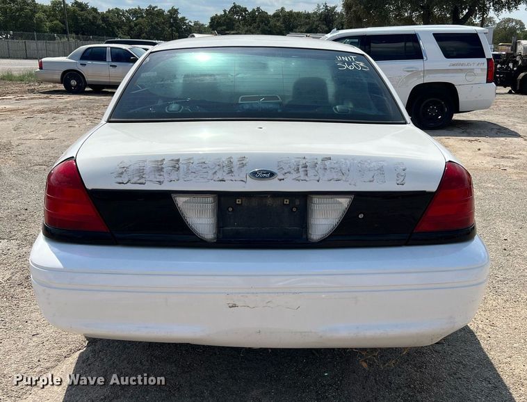 image for item LF9524 2008 Ford Crown Victoria Police Interceptor
