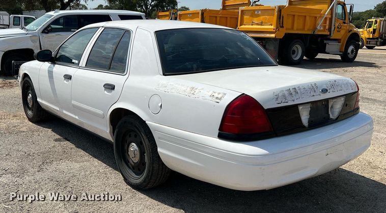 image for item LF9524 2008 Ford Crown Victoria Police Interceptor