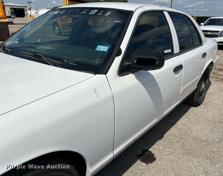 image for item LF9524 2008 Ford Crown Victoria Police Interceptor