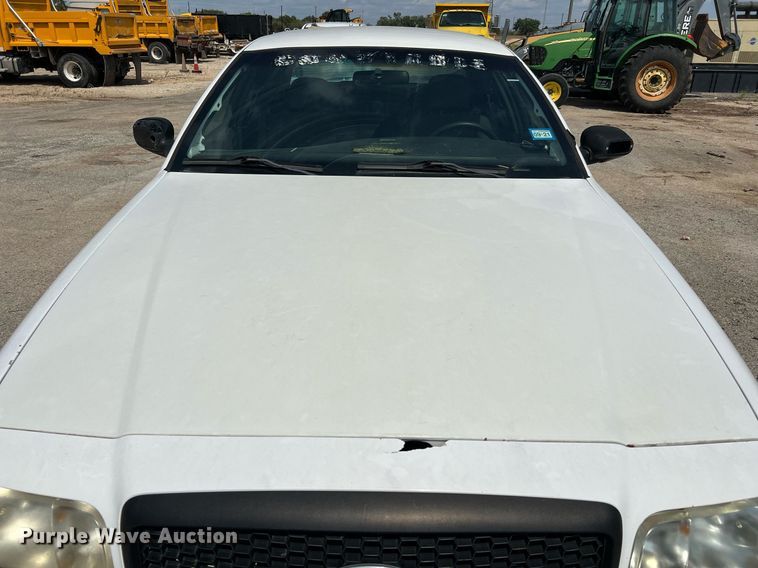image for item LF9524 2008 Ford Crown Victoria Police Interceptor