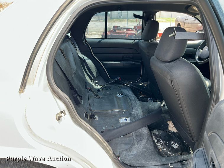 image for item LF9524 2008 Ford Crown Victoria Police Interceptor