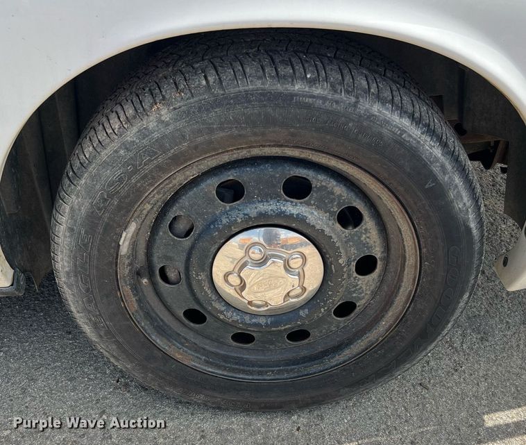 image for item LF9524 2008 Ford Crown Victoria Police Interceptor