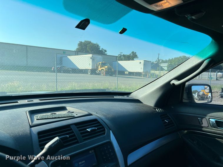 image for item LF9525 2014 Ford Explorer Police  SUV