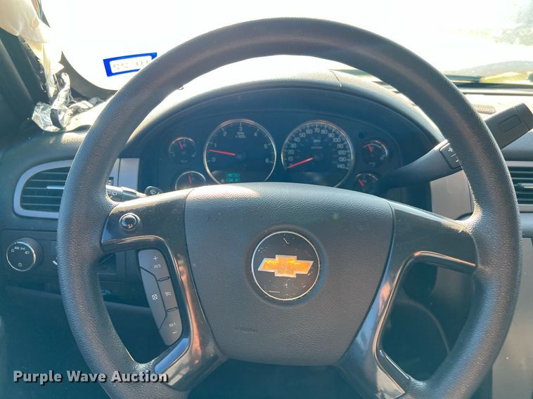 image for item LF9527 2013 Chevrolet Tahoe Police  SUV