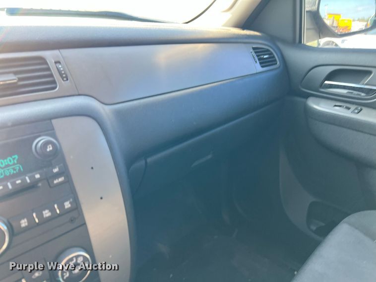 image for item LF9527 2013 Chevrolet Tahoe Police  SUV