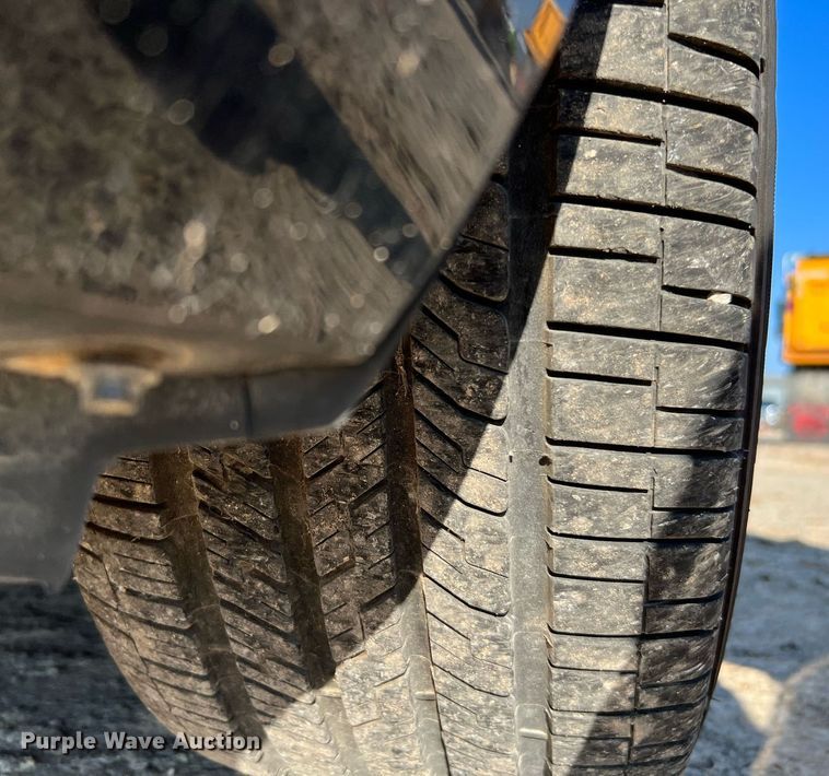 image for item LF9527 2013 Chevrolet Tahoe Police  SUV