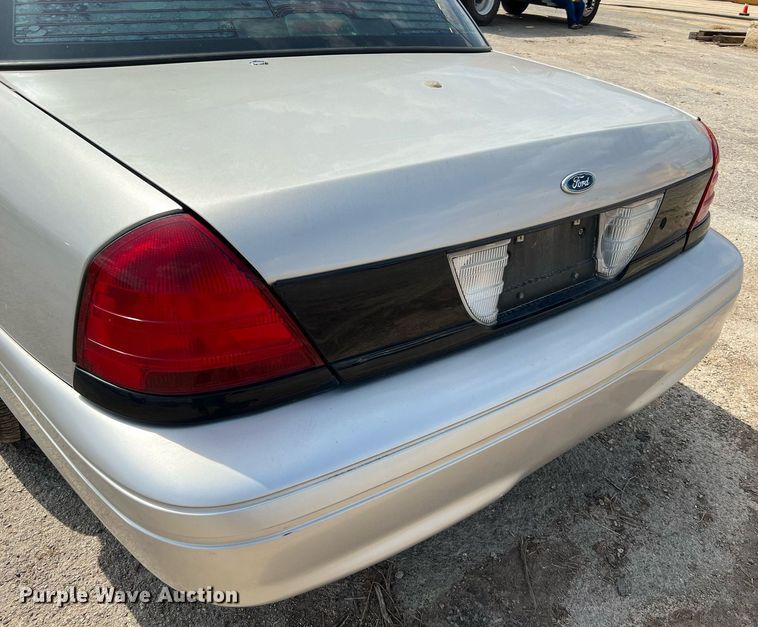 image for item LF9529 2008 Ford Crown Victoria Police Interceptor