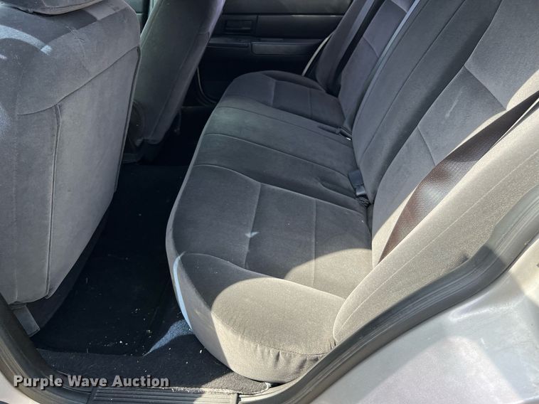 image for item LF9529 2008 Ford Crown Victoria Police Interceptor