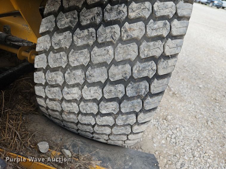 image for item LL9277 Hustler Super Z  ZTR lawn mower