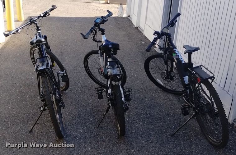 image for item LN9830 (3) bicycles