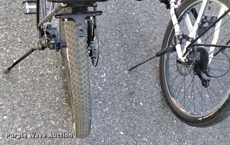 image for item LN9830 (3) bicycles