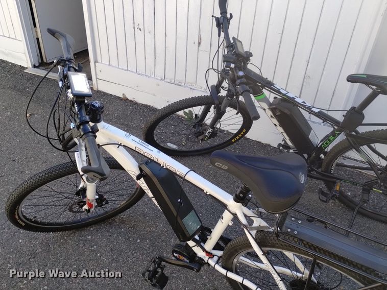 image for item LN9830 (3) bicycles