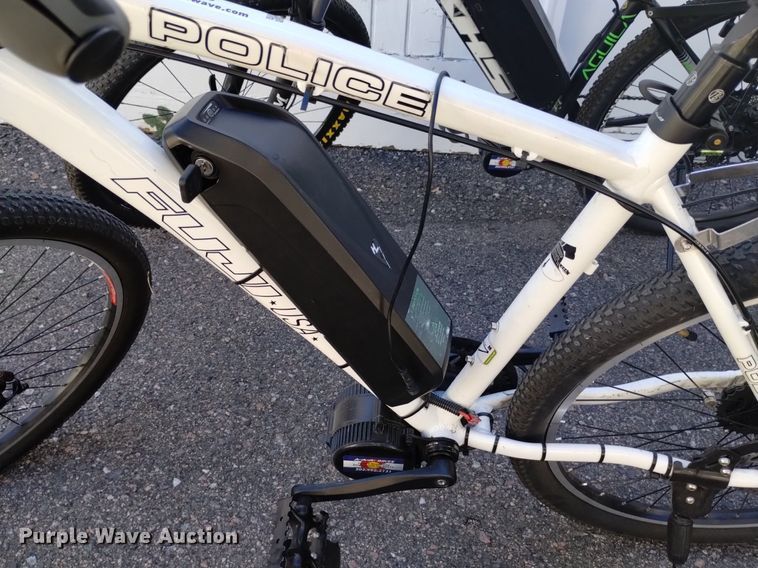 image for item LN9830 (3) bicycles