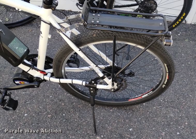 image for item LN9830 (3) bicycles