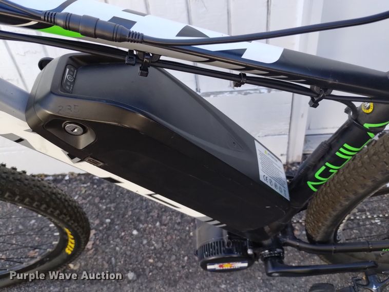 image for item LN9830 (3) bicycles