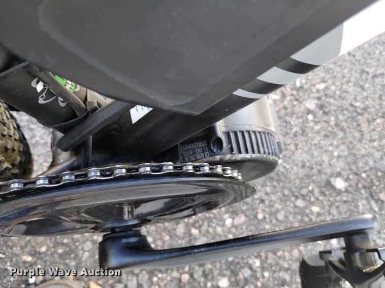 image for item LN9830 (3) bicycles