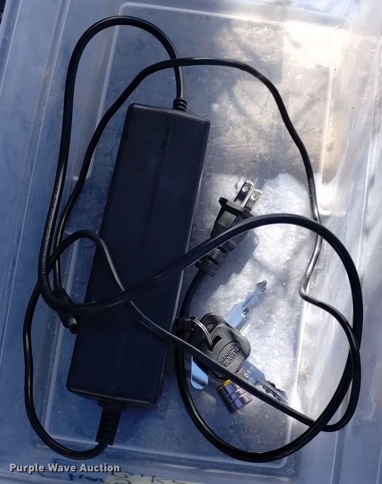 image for item LN9830 (3) bicycles