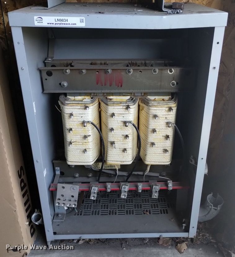 image for item LN9834 (2) transformers