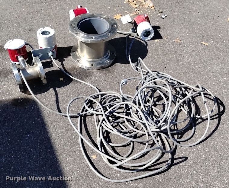 image for item LN9835 (3) Sierra Instruments 240-VTP steam flow meters