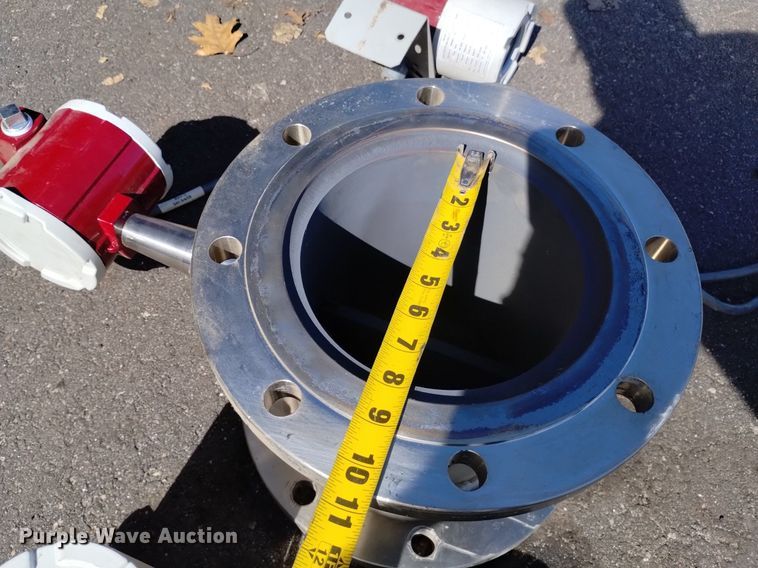 image for item LN9835 (3) Sierra Instruments 240-VTP steam flow meters