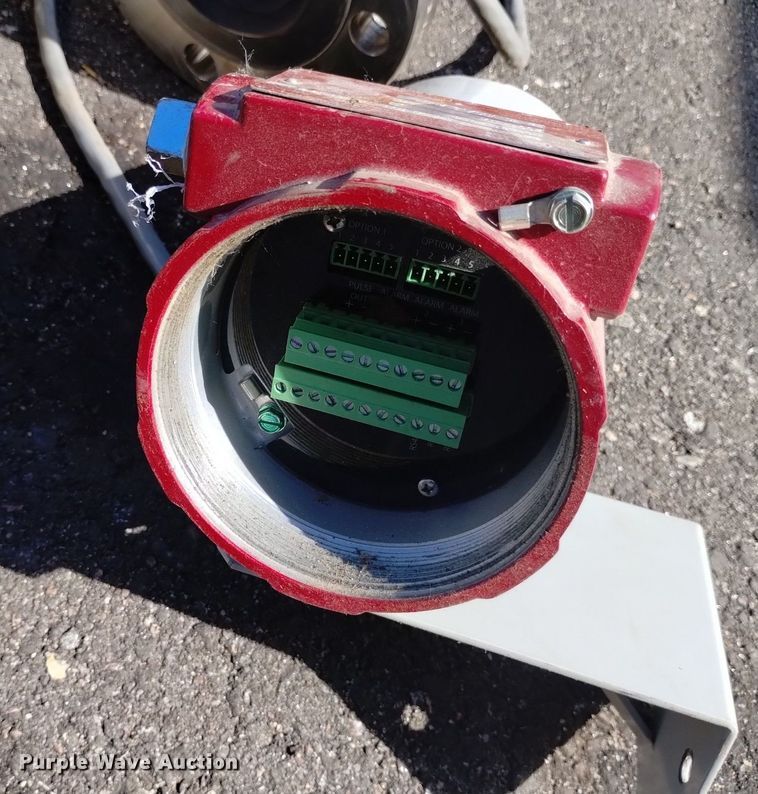 image for item LN9835 (3) Sierra Instruments 240-VTP steam flow meters