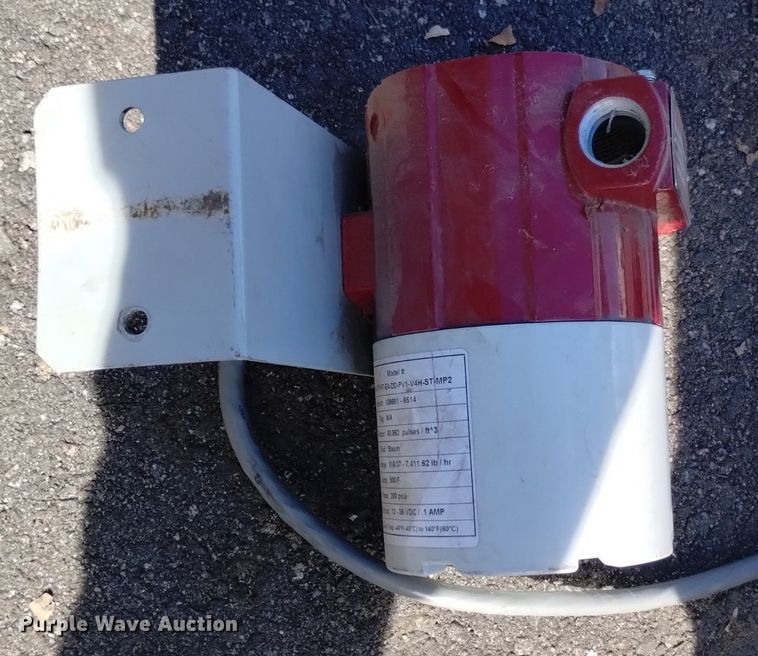 image for item LN9835 (3) Sierra Instruments 240-VTP steam flow meters