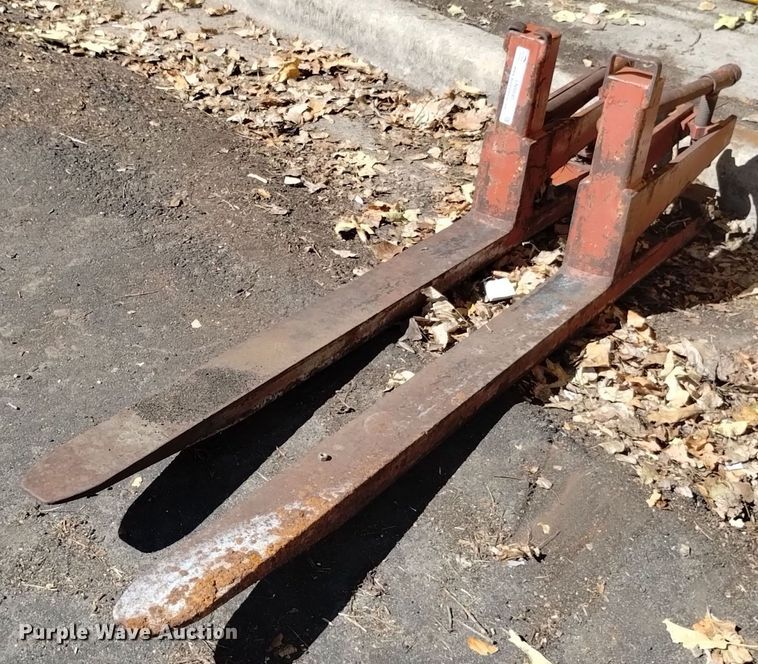 image for item LN9840 48" CTI clamp on pallet forks