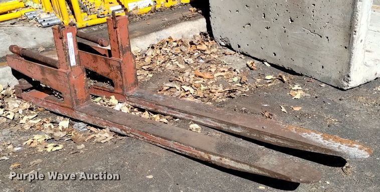 image for item LN9840 48" CTI clamp on pallet forks