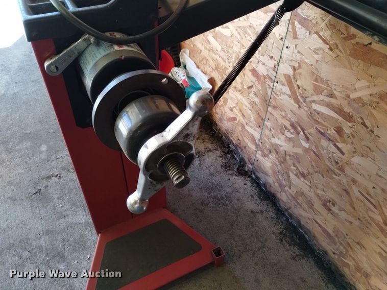 image for item LN9843 Coats 700 tire balancer