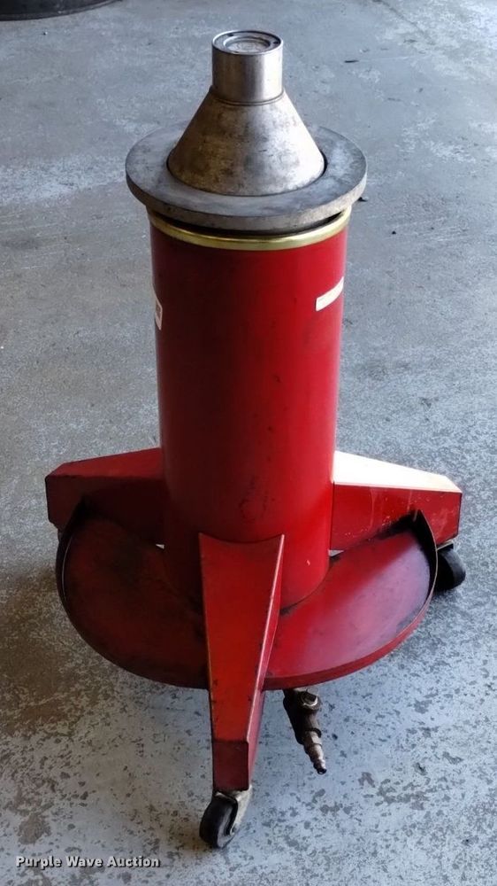 image for item LN9843 Coats 700 tire balancer