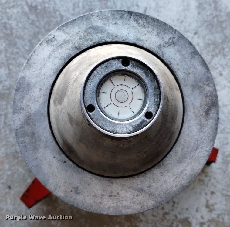 image for item LN9843 Coats 700 tire balancer