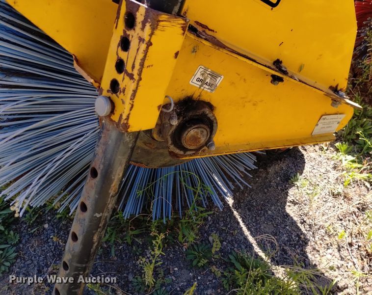 image for item LN9844 (2) MB 12 brooms