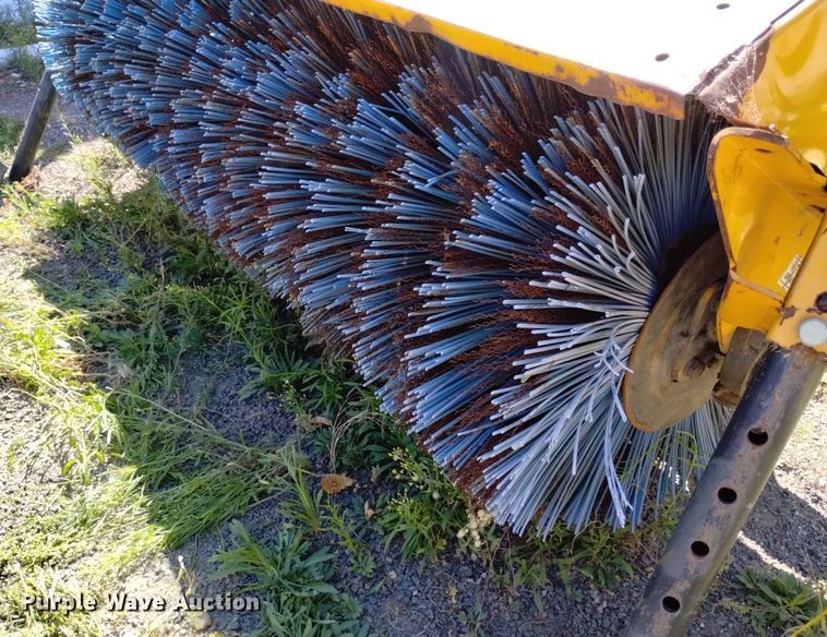 image for item LN9844 (2) MB 12 brooms