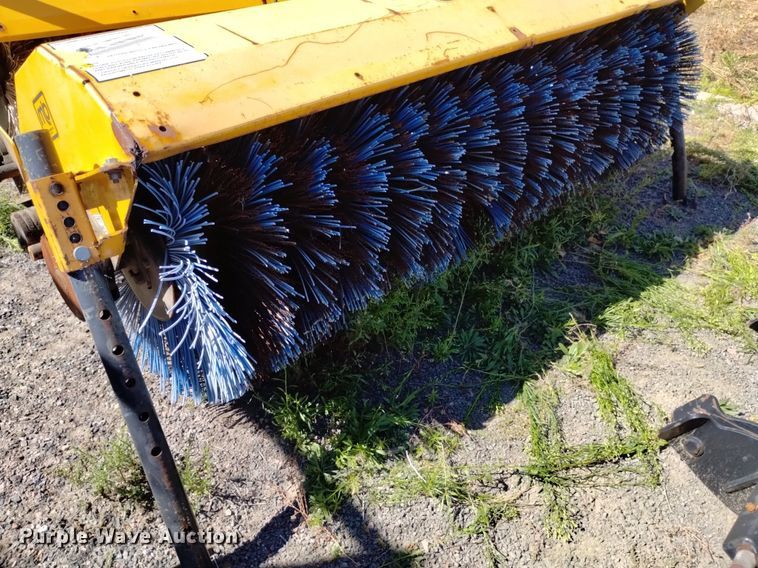 image for item LN9844 (2) MB 12 brooms