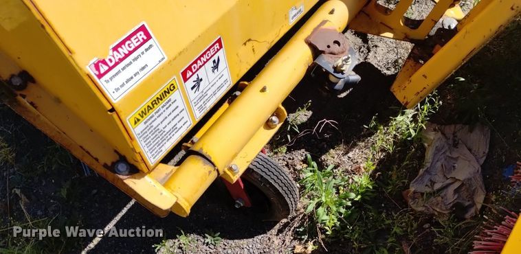 image for item LN9844 (2) MB 12 brooms