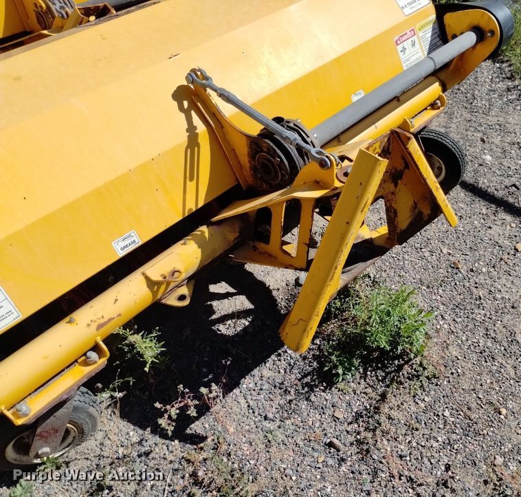 image for item LN9844 (2) MB 12 brooms