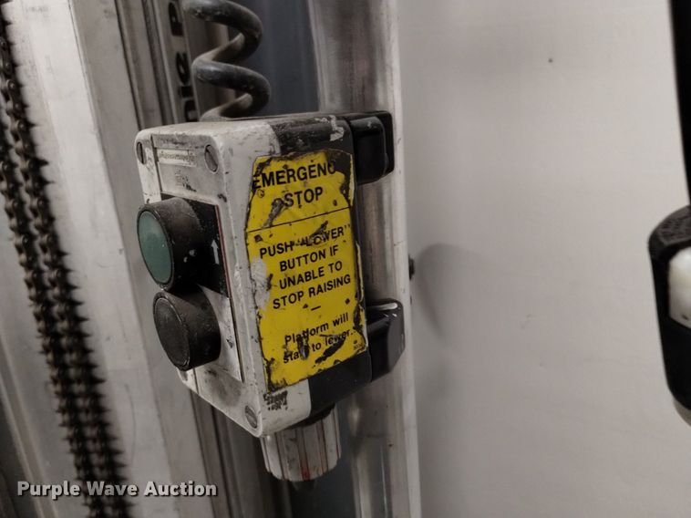 image for item LN9846 Genie PLC-24P  vertical lift